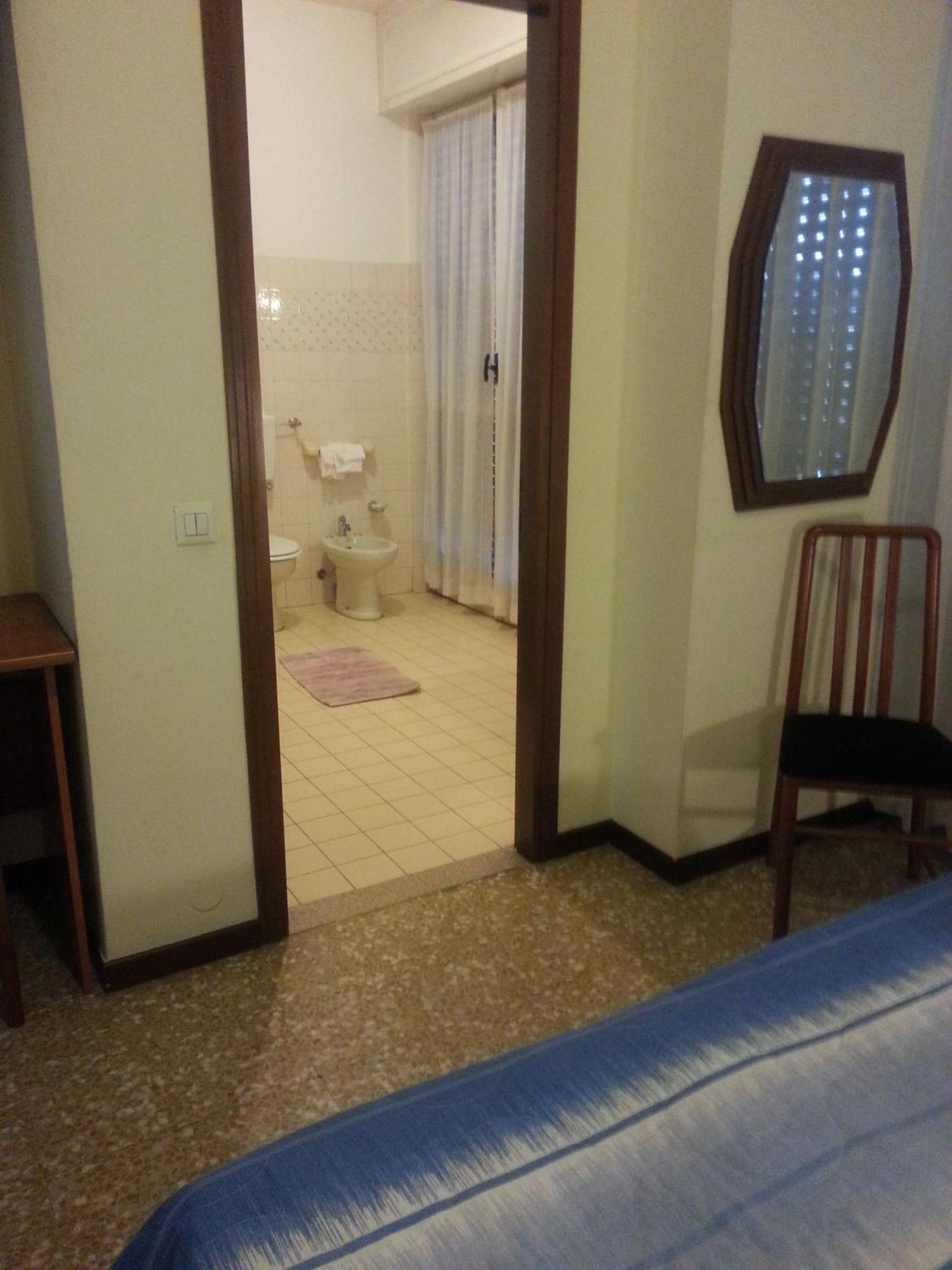 Hotel Lombardia 세베소 외부 사진
