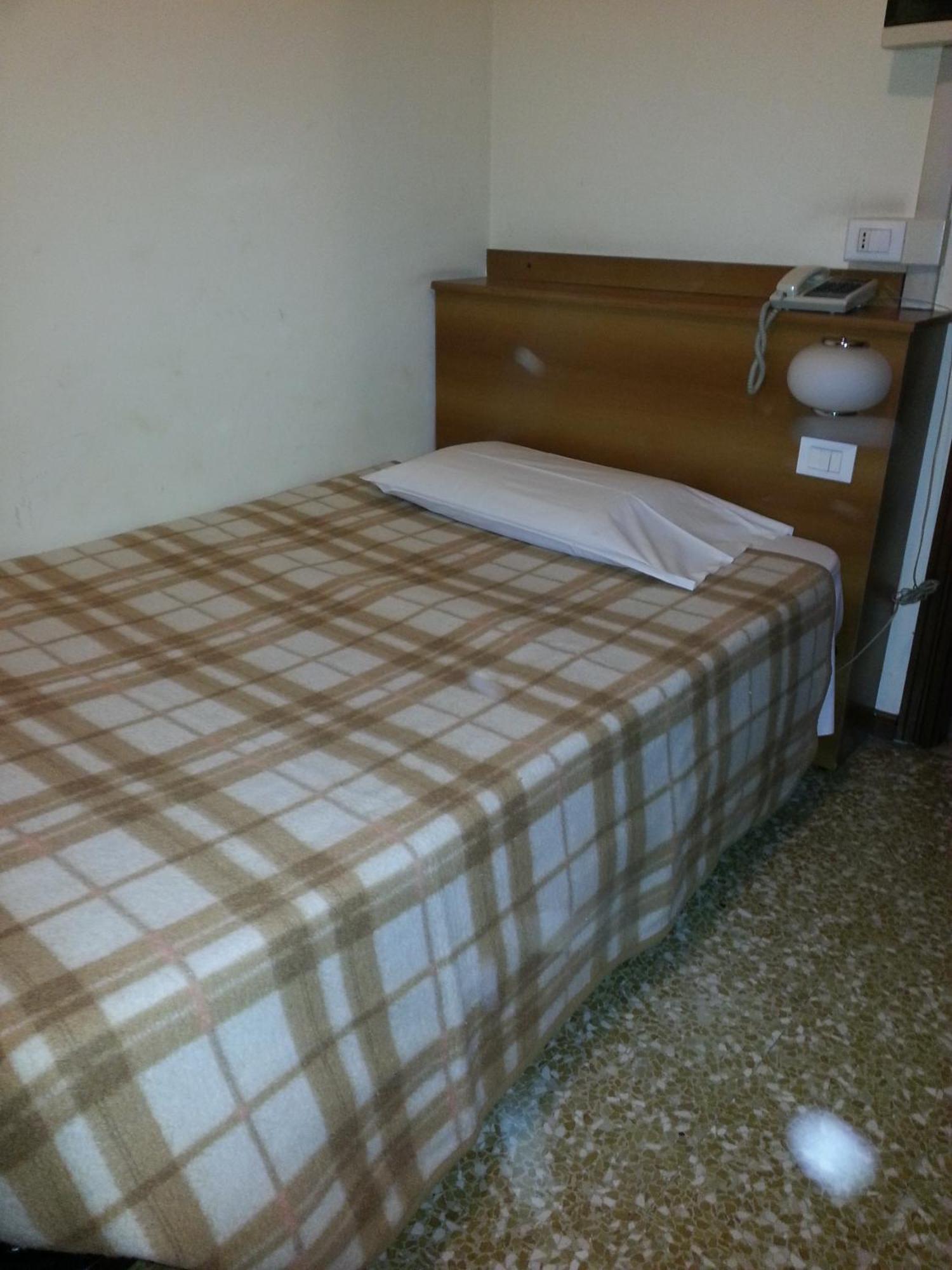 Hotel Lombardia 세베소 외부 사진