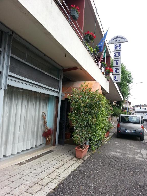 Hotel Lombardia 세베소 객실 사진